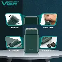 VGR-V-390-Professional-Foil-Shaver-1.webp